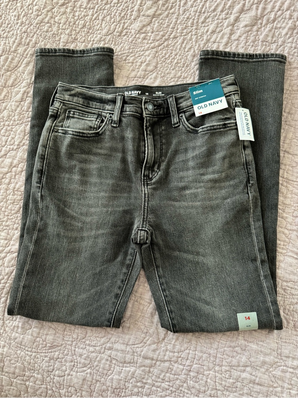Old Navy Straight-Leg Slim Built-In Tough Jeans for Boys in Washed Black NWT